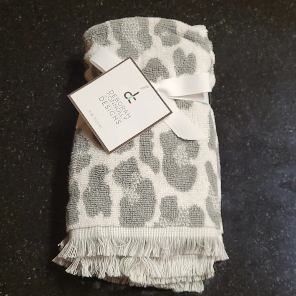 Bathroom Tip Towel Set